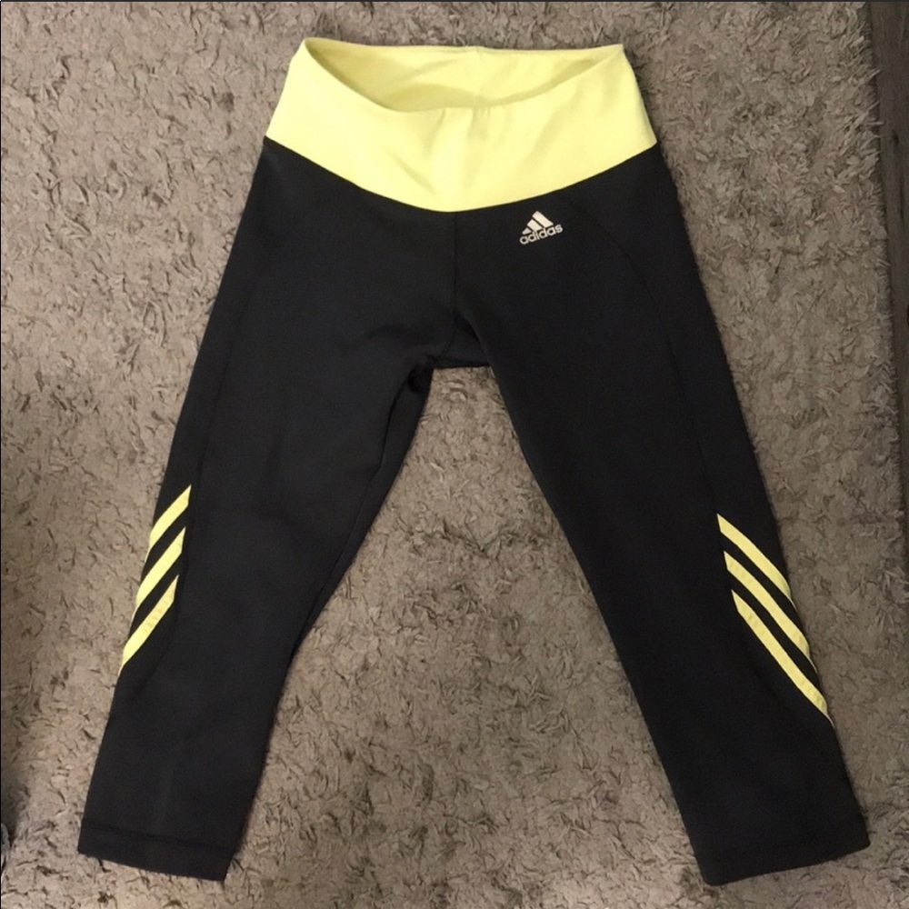 Adidas leggings small
